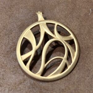 Premier Designs Retired Gold Circular Pendant